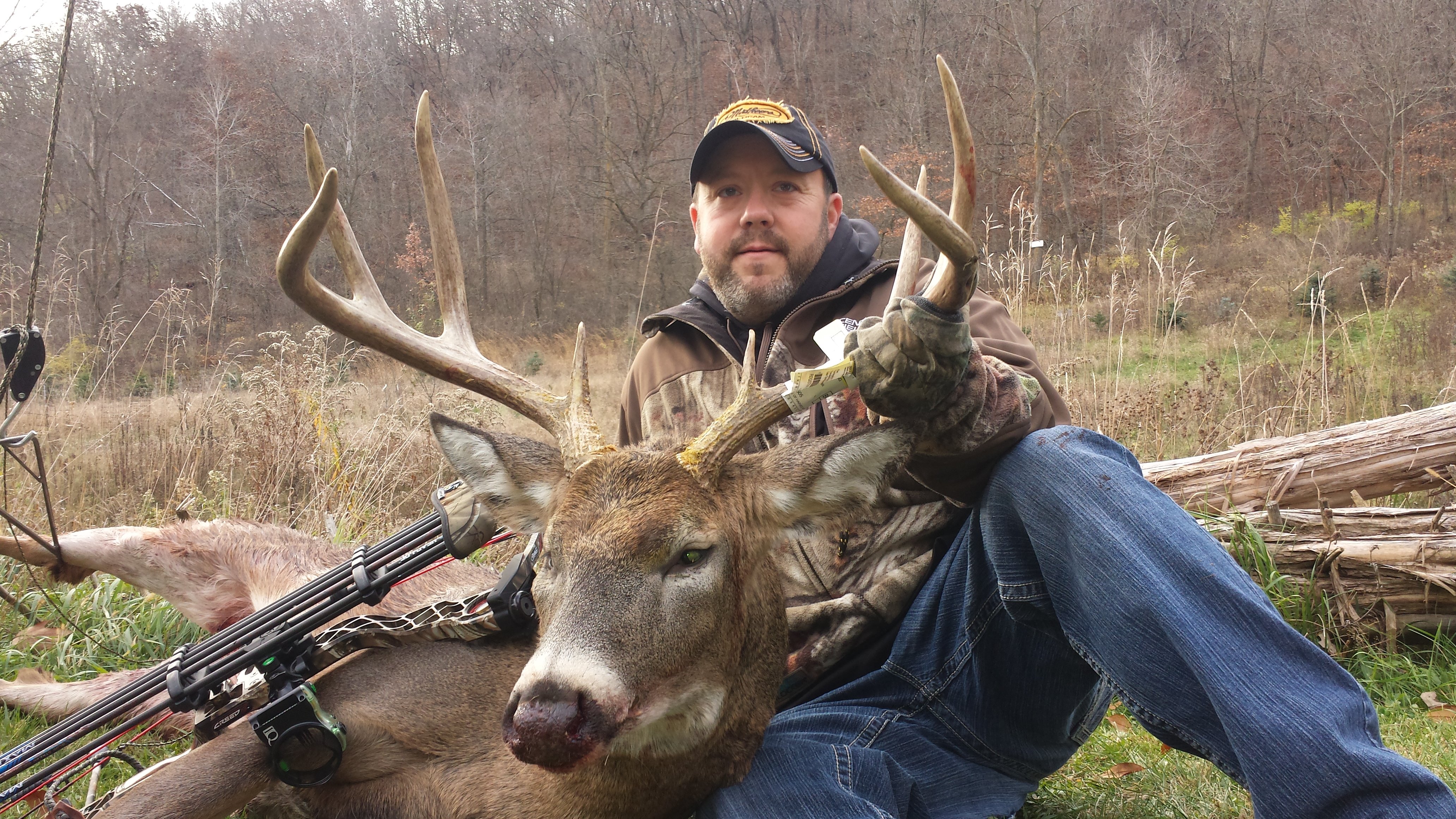 2014 Iowa Bow Buck Deer Hunting InDepth Outdoors