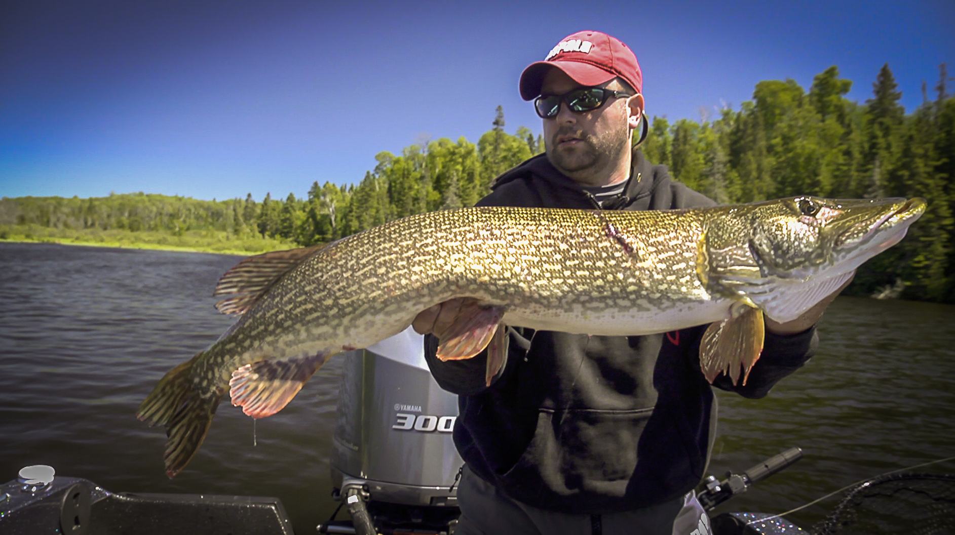 Best Pike Fishing Lures - Trophy Northern Pike Fishing - Manitoba