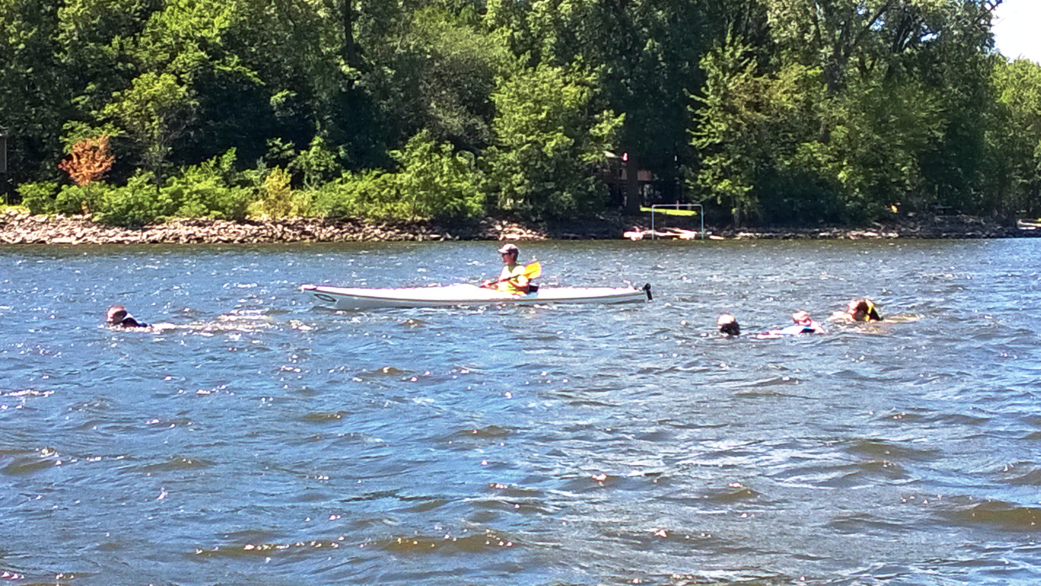 Navy Veteran Completes Swim Down Mississippi River To Honor Fallen Heroes General Discussion