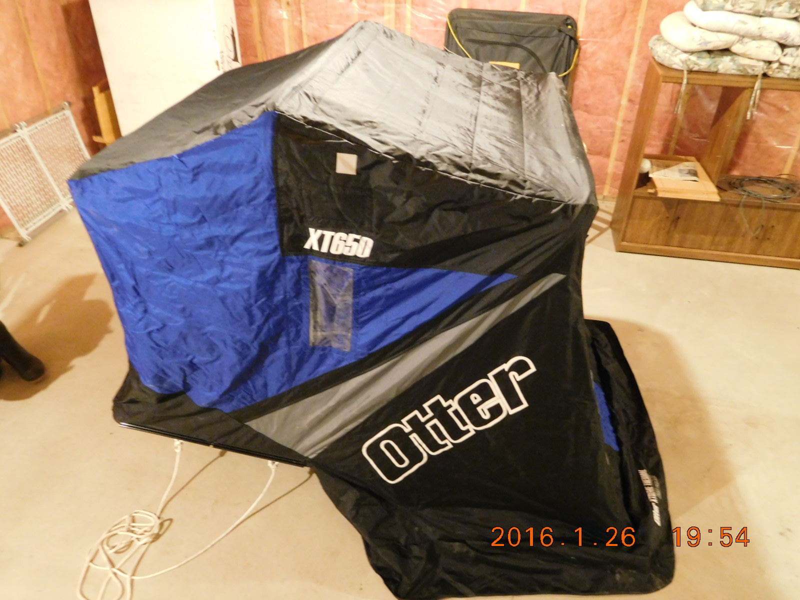 Otter Xt650 Cottage Thermal Top Ice Shelter Classified Ads In