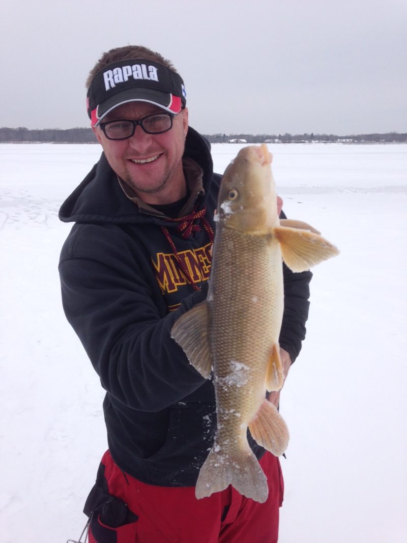 Ice Fishing Mille Lacs Lake Walleyes (2021) 