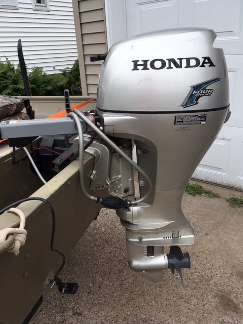 Selling 9.9 Honda four stroke. G3 1442 boat, 24 volt Motor Guide brute ...