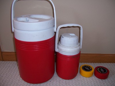 Best Minnow Bucket For Crappie Fishermen & Other Bait Containers