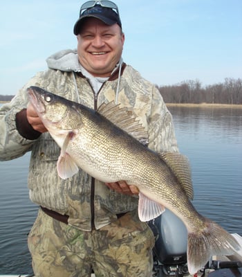 Mississippi River Walleye Fishing Report 4-11-08 - Fishing Reports