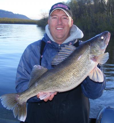 Mississippi River Walleye Fishing Report 4-11-08 - Fishing Reports