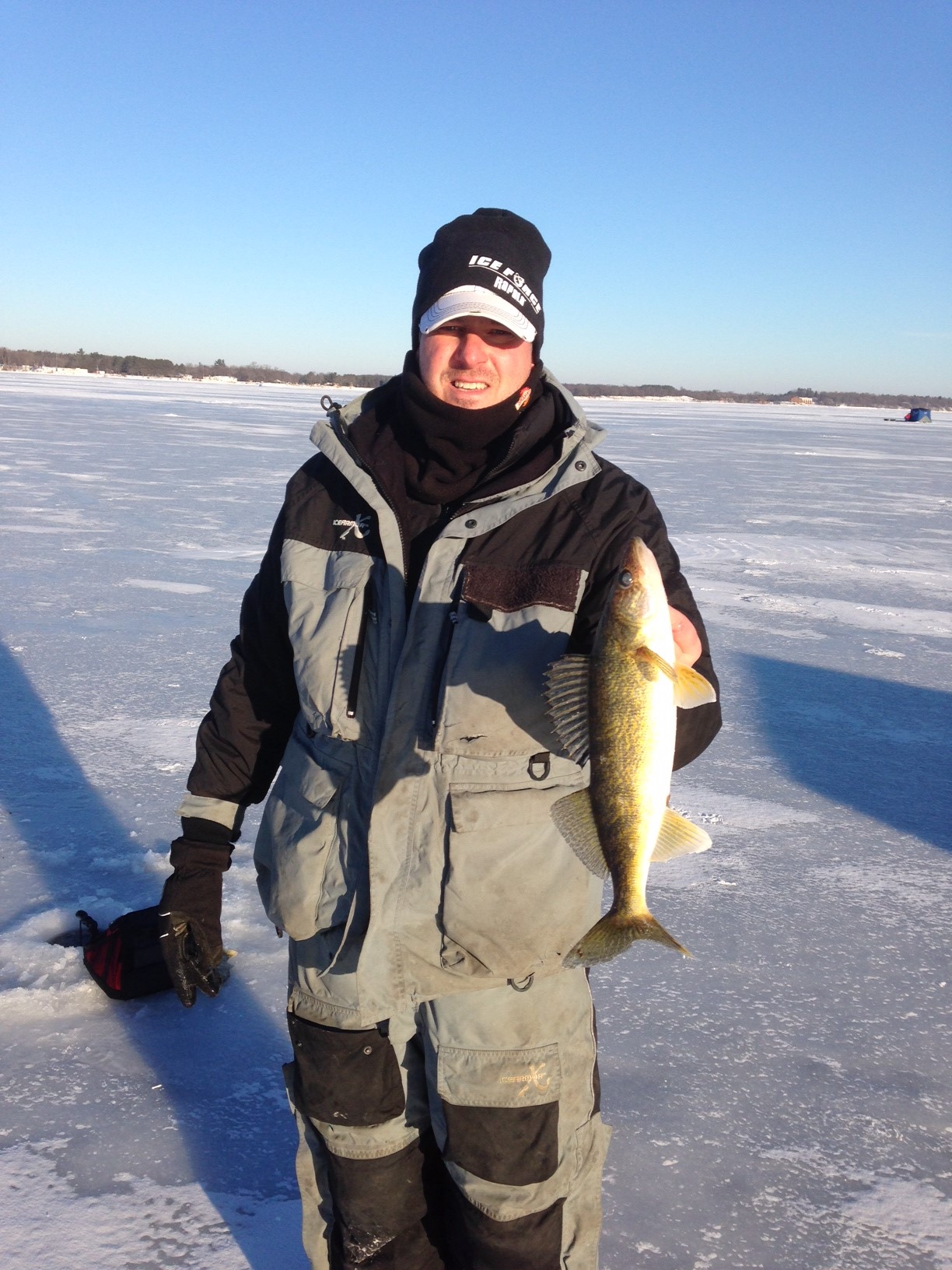 Ice Fishing Fun Fishing at Mille Lacs - Fishing Reports In-Depth 